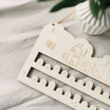 Adventskalender Häuschen Namensgravur