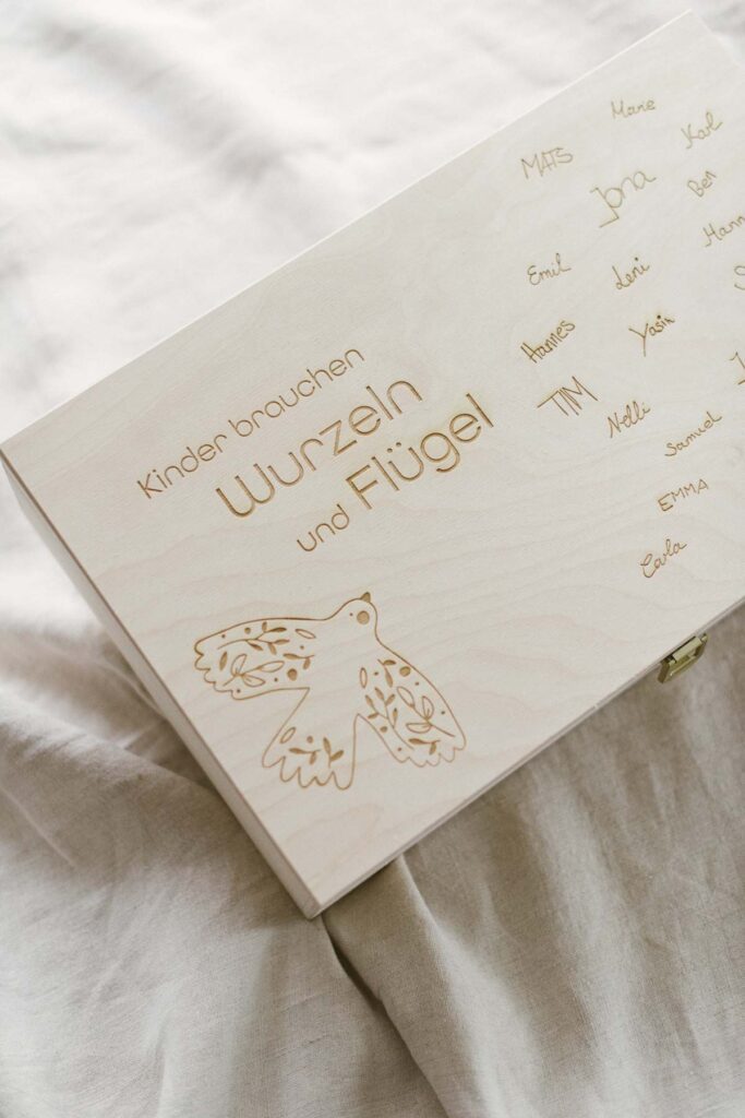 Holzkiste groß Vögel