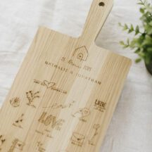 Grosses Schneidebrett Hochzeit mit individueller Gravur