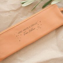 Ledermäppchen 'Herz, Kreide und Geduld'