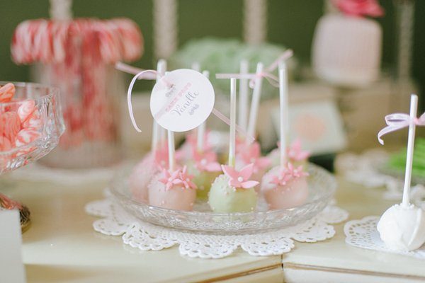 Blütenweiss Hochzeitssalon