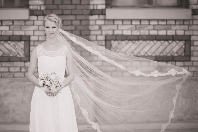 Hochzeit N8Stallung Augsburg fotografiert von Petsy Fink11