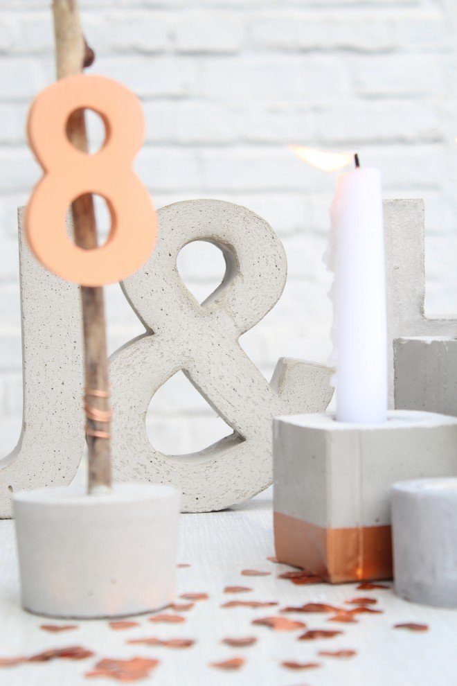 Ampersand aus Beton gießen