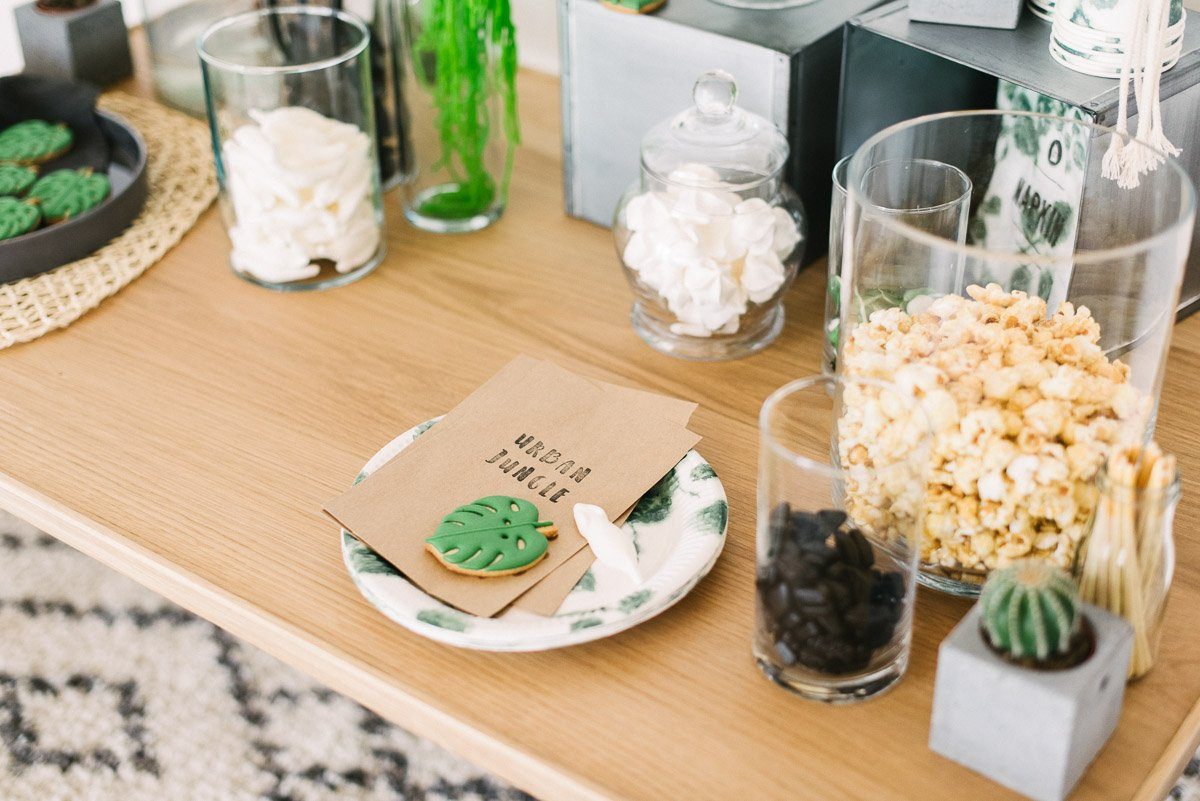 DIY Candy Bar Urban Jungle